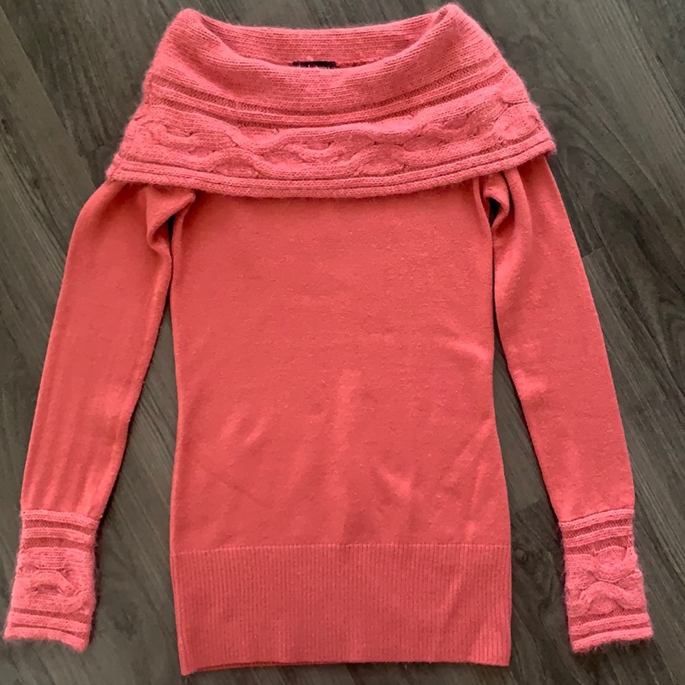 LE CHATEAU Cable Knit Sweater